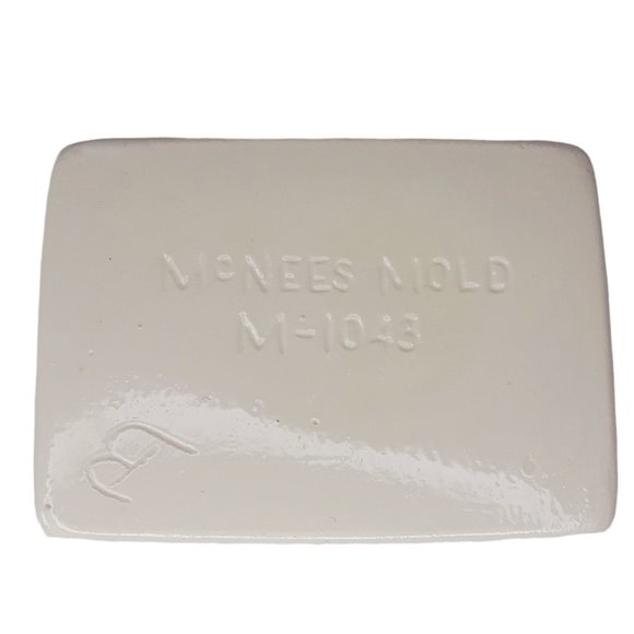 Floral Trinket Box Vintage Ceramic McNees Mold Jewelry Box White Yellow Flower - Picture 3 of 8